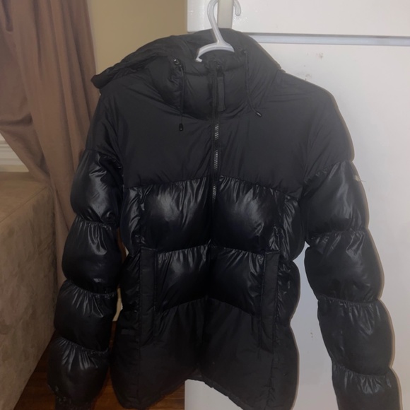 Columbia Puffer Winter Jacket - Picture 2 of 5